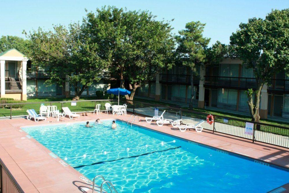 Quality Inn Ponca City Route 77 Exterior foto